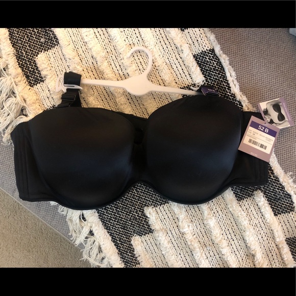 Women Catherines Intimates Black Padded Bra New 40 DD NWOT